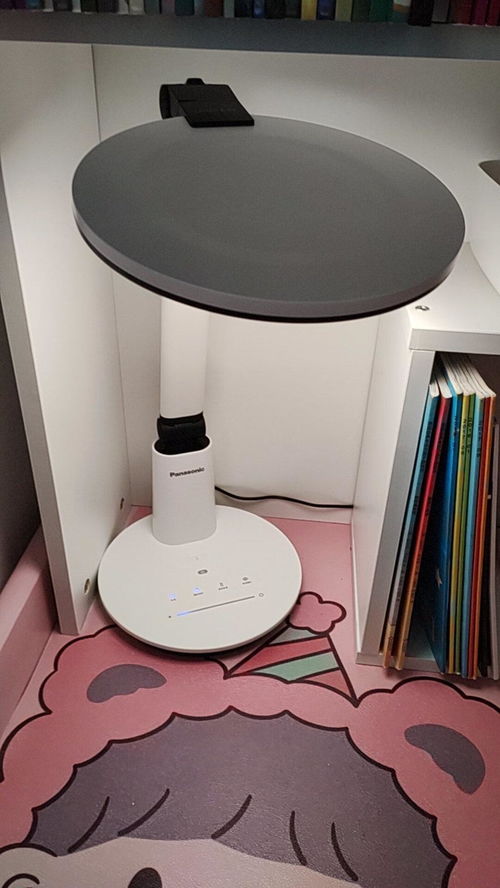 最近想给六周岁的儿子买个护眼灯,爱德华医生的灯和汉王智能学习灯哪个好 有没有专业人士推荐一下,谢谢